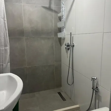 Apartment Bakalli Golem (Tirana)
